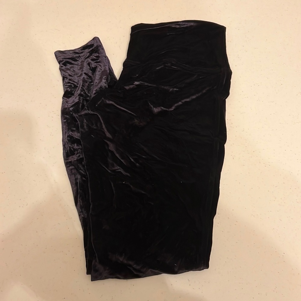 Velvet Lululemon Leggings